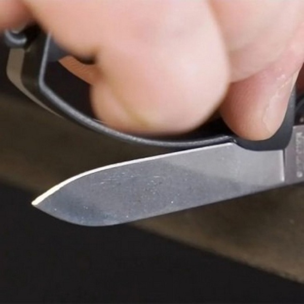 Точилка ножей Victorinox Sharpy (черная / серая)